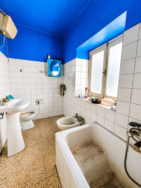 Foto b85b8df2-7761-46a8-96fc-538ca45c1cb3. Casa amb aparcament a Grado