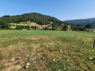 Wohngrundstück in Salas. Finca urbana en venta en salas.
