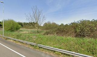 Landgut in Contrueces. Terreno en venta en periferia - roces.