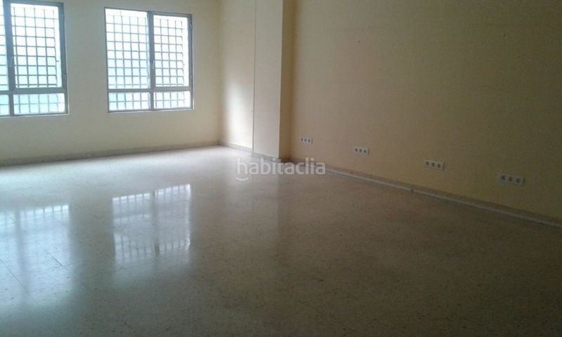 Foto fb6ad990-ee82-499c-9cc2-939140a97d6f. Local comercial a Centro Avilés