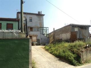 Propriété à La Felguera. Terreno en venta en la felguera.