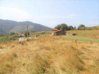Terreny residencial a Grado. Terreno urbano en venta en grado.