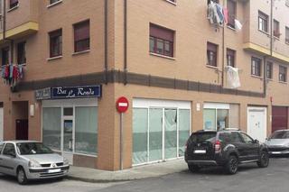 Local Comercial a Grado. Local com. en venta en grado.