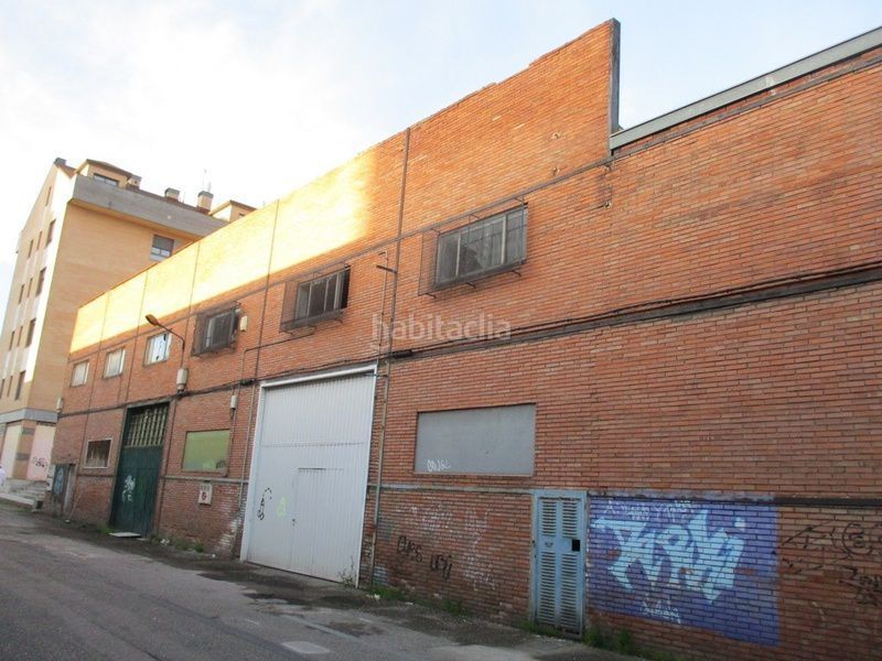 Foto 60b7539c-d801-4d89-b9c6-0928233be2a6. Fabrikhalle in Valdés