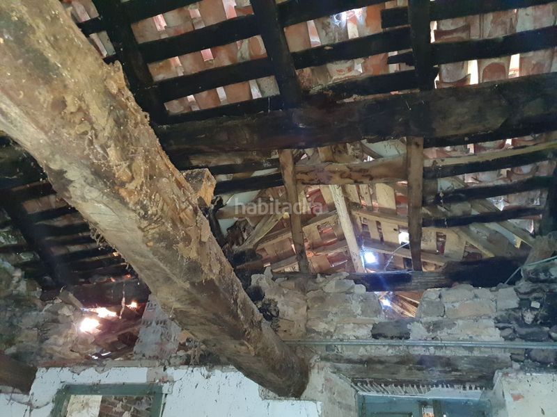 Foto cc0acd0f-d8dc-4b64-b55d-6cfa547b432c. Casa a Belmonte de Miranda