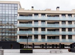 Locale commerciale in Viesques. Local com. en venta en oviedo.