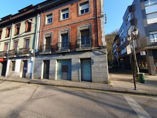 Geschäftsraum in San Claudio - Trubia - Las Caldas. Local com. en venta en trubia.