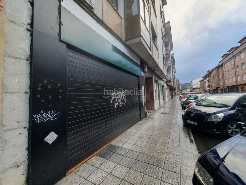 Foto 09fb3413-4801-401e-bfb7-78b3d2026453. Alquiler local comercial local com. en alquiler , 1 despacho. en Grado
