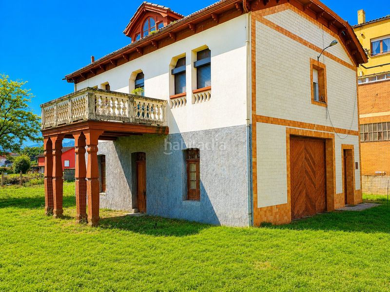 Foto 54c0c1f0-b235-4787-aac5-e54c3583c5f6. Casa amb calefacció aparcament a Grado