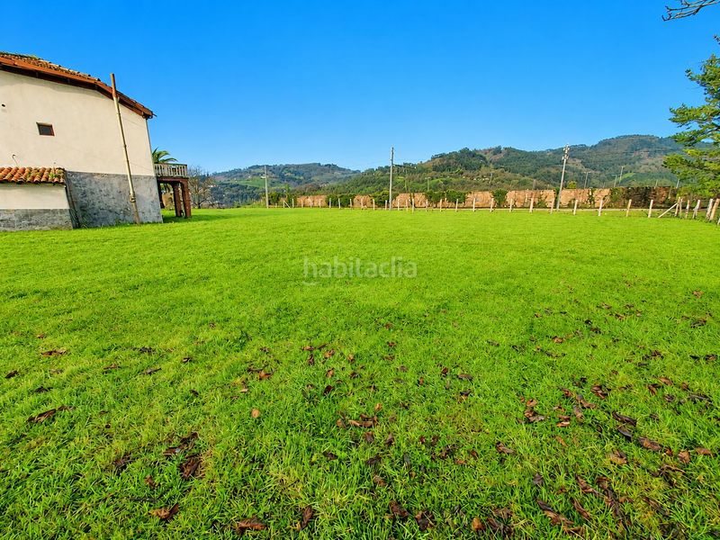 Foto cd4a7f90-79bf-422b-9dff-9778b53ca63e. Casa amb calefacció aparcament a Grado