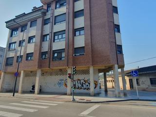 Local commercial  Calle josé manuel bobes