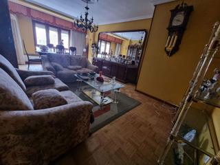 Pis a Grado. Piso en venta en grado, 4 dormitorios.