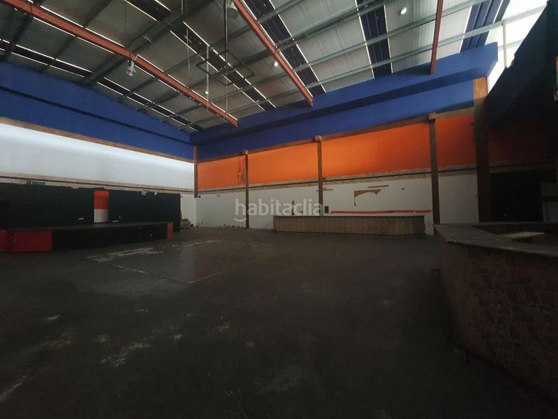 Foto 18d72836-d9c3-4979-9b0e-cd97eb65b51b. Bâtiment à usage industriel dans Llaranes Avilés