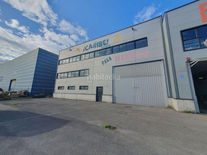 Foto 1a7dfa47-8b1b-4889-906b-fa35ff75f92d. Bâtiment à usage industriel dans Llaranes Avilés