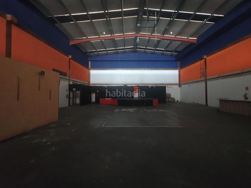 Foto fca64fdc-3e9a-4929-be1f-a5321b9bd4f8. Bâtiment à usage industriel dans Llaranes Avilés