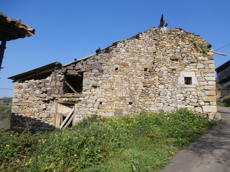 Foto f064206b-00e3-4ae6-b5ee-b0d381489711. Casa a Grado