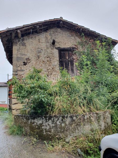 Foto ff809736-8cb4-4806-92e1-75cb9d8f593b. Casa a Candamo