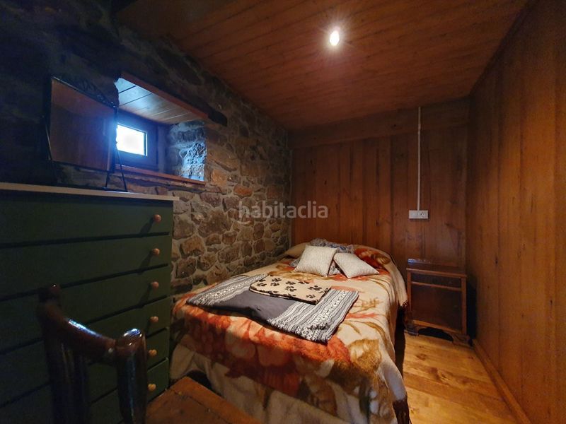 Foto 2b2b5509-0bac-4964-b9ec-aa8585babc93. Casa amb calefacció aparcament a Belmonte de Miranda