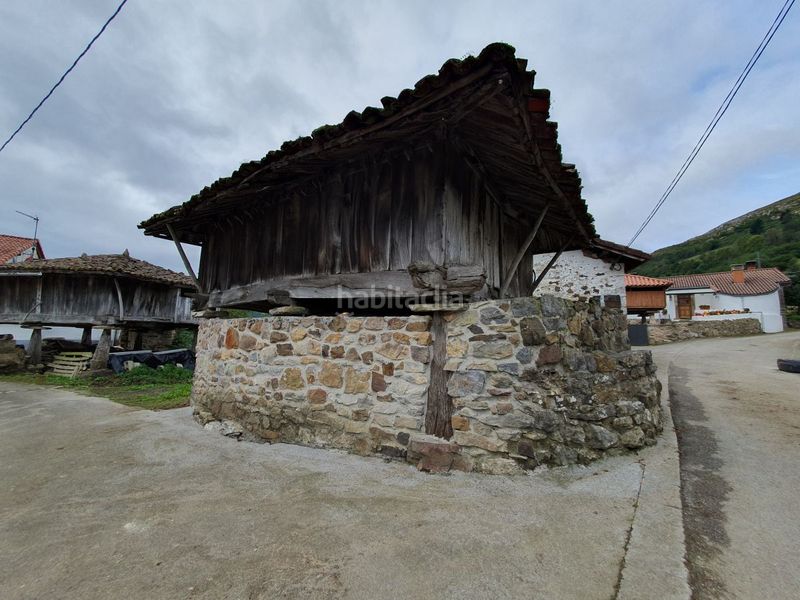 Foto 380da674-3a9b-430f-babf-5a91cea294a3. Casa amb calefacció aparcament a Belmonte de Miranda