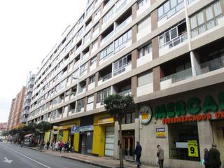 Locale commerciale in Laviada. Local com. en venta en laviada.