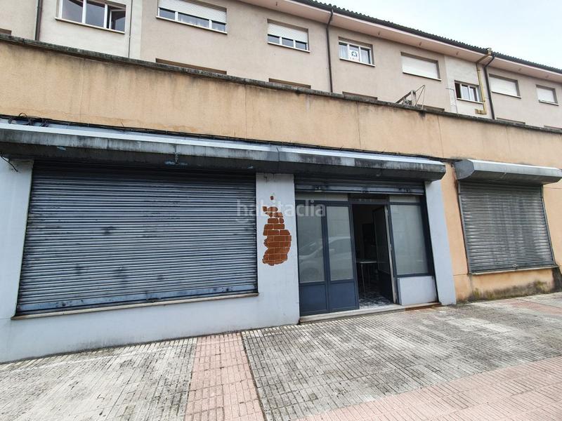 Foto 22041d08-4a37-42d2-9a2f-76ba270796bb. Location local commercial dans Grado