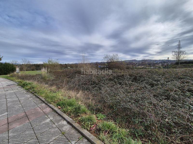 Foto 8c0fca83-4cd6-4820-a0fc-b098a1814b06. Terrain résidentiel dans Corredoría - La Carisa - Prado de La Vega Oviedo