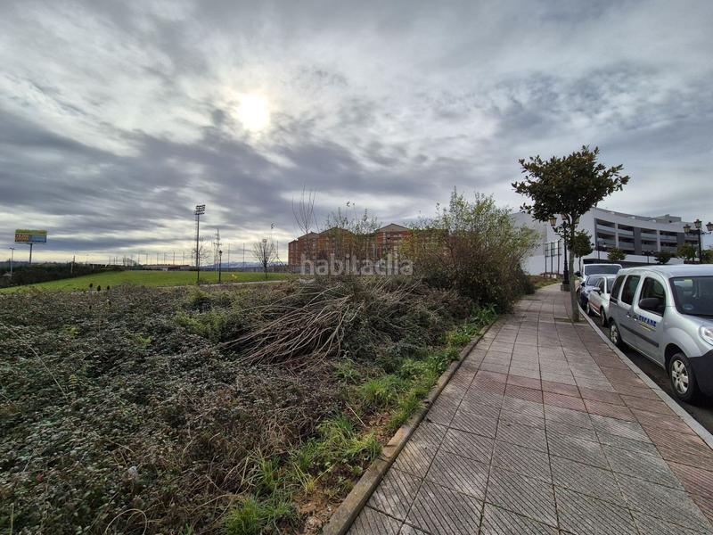 Foto e3729232-bb43-43cc-9522-152ce30b2077. Terrain résidentiel dans Corredoría - La Carisa - Prado de La Vega Oviedo