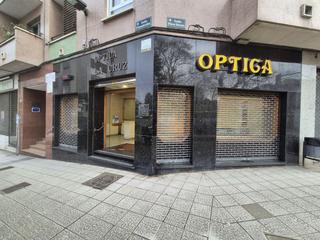 Local Comercial a Grado. Local com. en venta en grado.