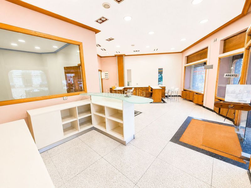 Foto d16c2ec1-0636-4828-9a05-d668a88f8bd0. Local comercial a Grado