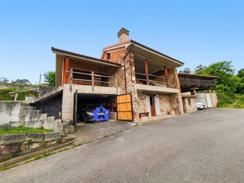 Foto 75e28d5c-2639-4c25-b0d6-979251462a2c. Casa amb calefacció aparcament a Candamo