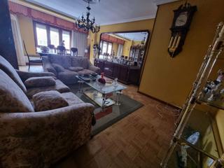 Pis a Grado. Piso en venta en grado, 4 dormitorios.