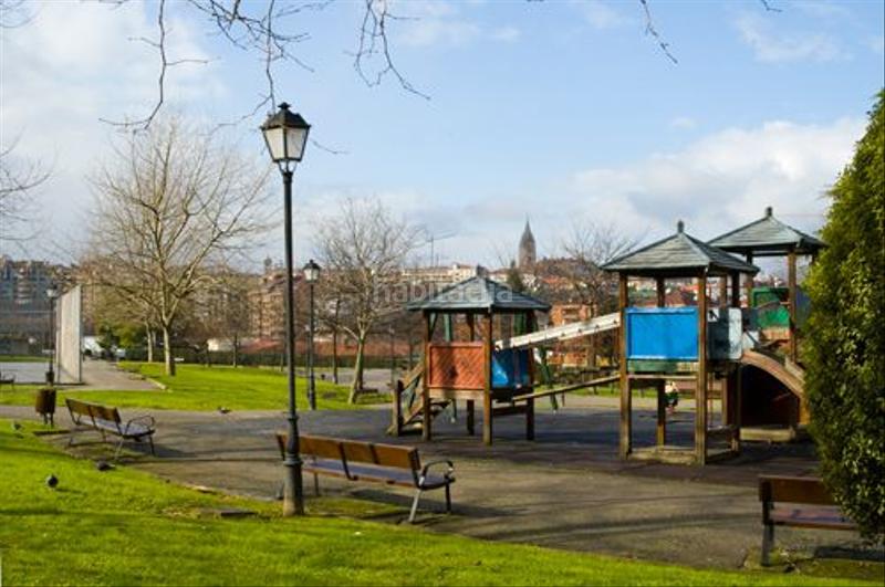 Foto 4227d0a8-84d1-4c64-97d5-c6eee5b3f237. Terrain résidentiel dans Fozaneldi - Tenderina Oviedo