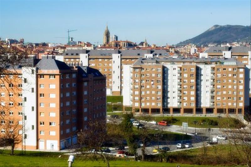 Foto b702e96b-5468-4440-b56e-0952293f72dc. Terrain résidentiel dans Fozaneldi - Tenderina Oviedo