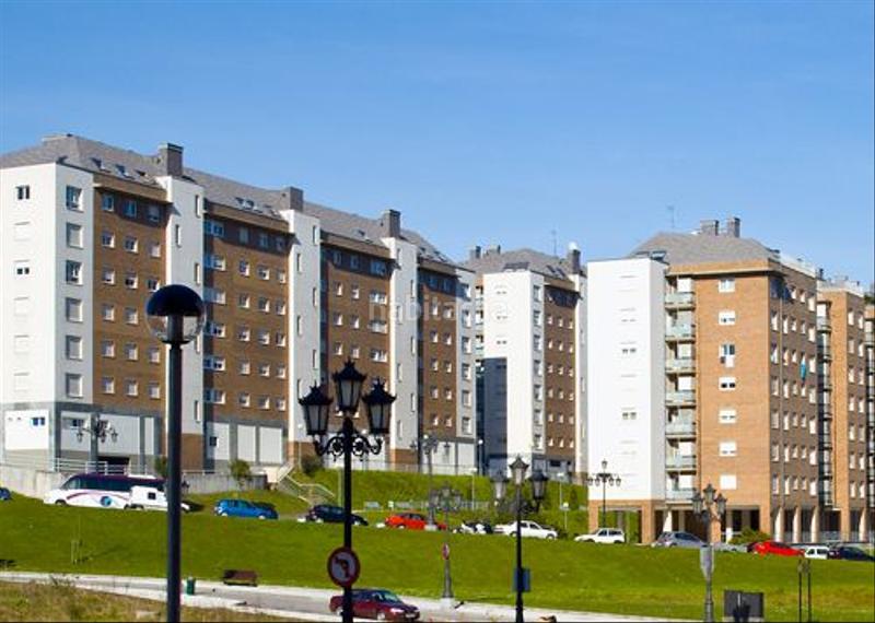 Foto e9219305-8280-4aa5-964a-10ff16a6313c. Terrain résidentiel dans Fozaneldi - Tenderina Oviedo