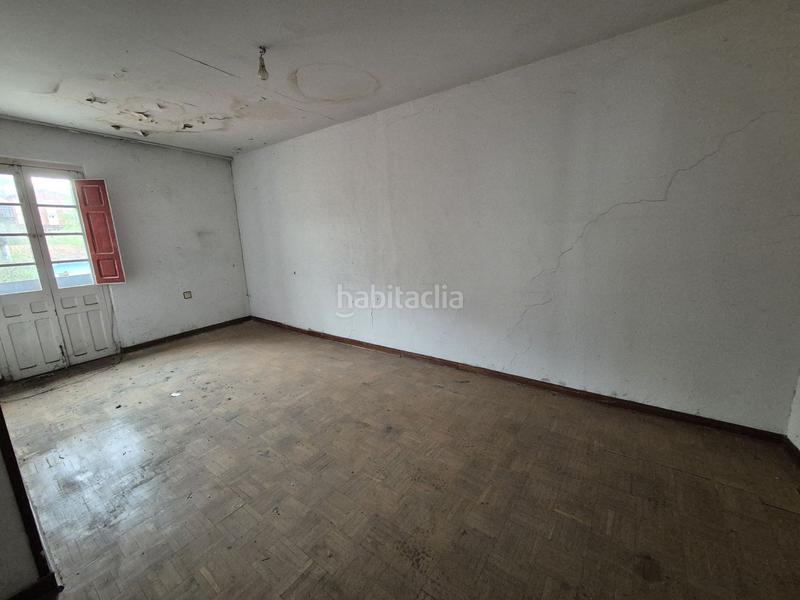 Foto 6f9e5a91-18a1-4e69-b207-34777bbaa8bf. Piso  en venta en turón, 3 dormitorios. en Zona Rural Mieres