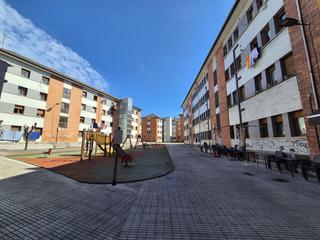 Pis a San Martín del Rey Aurelio. Piso en venta en el entrego, 3 dormitorios.