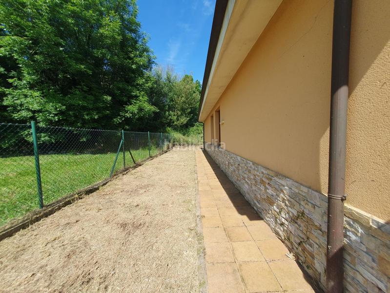 Foto a674f3f2-7012-4d7a-81b6-c64f605131fd. Chalet  en venta en las regueras, 4 dormitorios. en Regueras (Las)