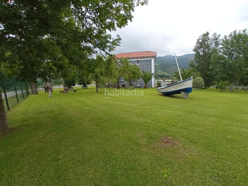 Foto f52b9294-2d08-4c01-913d-a1ef9f8c3122. Casa  en venta , 9 dormitorios. en Candamo