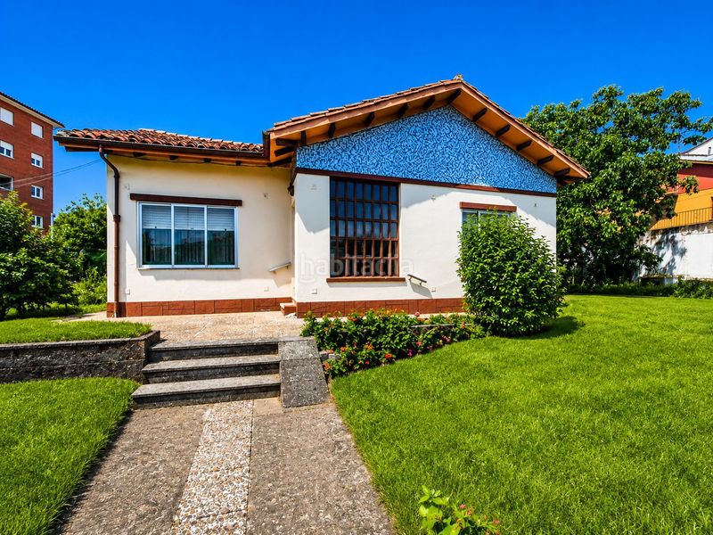 Foto d7c2b969-cf9f-4bf9-be3c-3b713c7bc61c. Casa amb aparcament a Grado