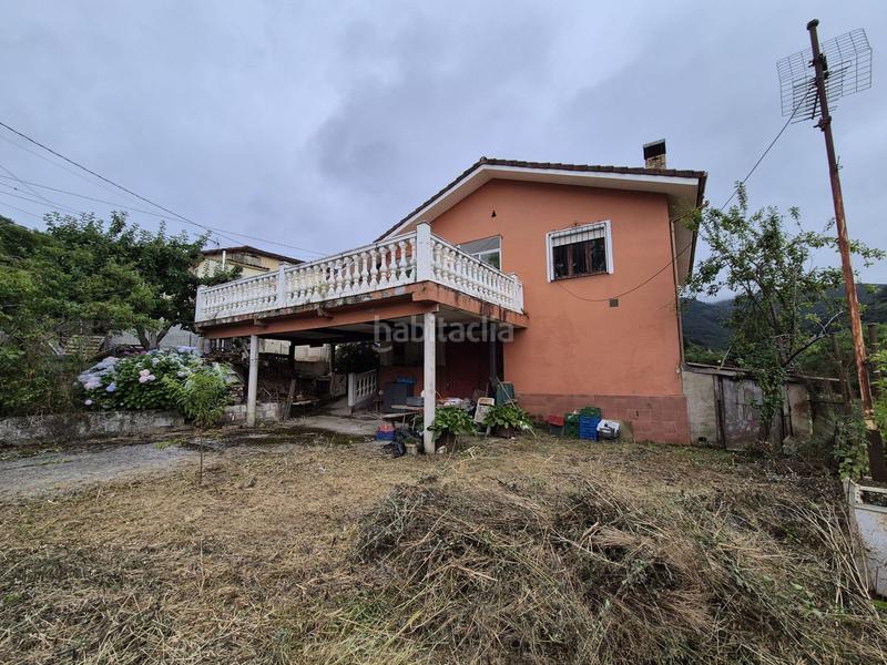 Foto 28305154-b5b3-419b-87c2-4a06e915b307. Haus mit parking in Belmonte de Miranda