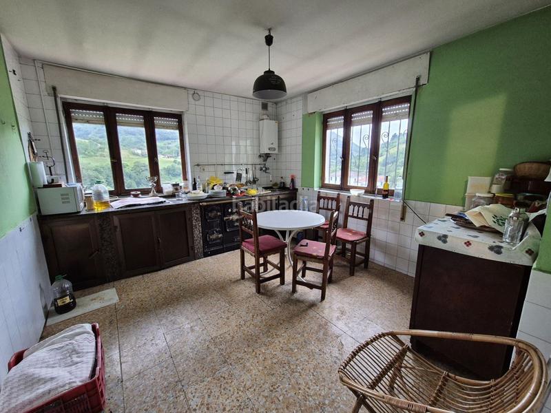 Foto 7e63ad8f-fbec-4c6c-92a6-68733fb1863f. Haus mit parking in Belmonte de Miranda