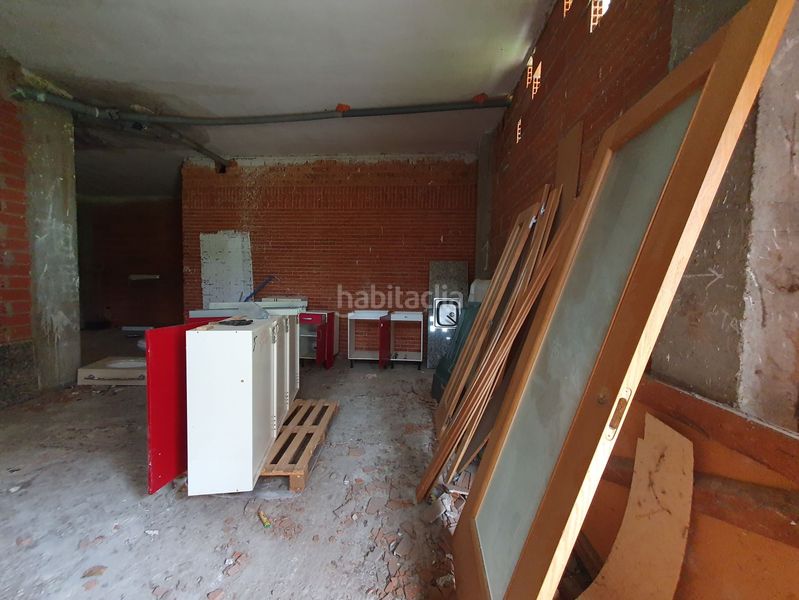 Foto 9671b5f1-ef23-4df3-96df-9aa63b3c9ff5. Local comercial local com. en venta . en Salas