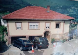 Maison à Belmonte de Miranda. Casa en venta en belmonte de miranda, 4 dormitorios.