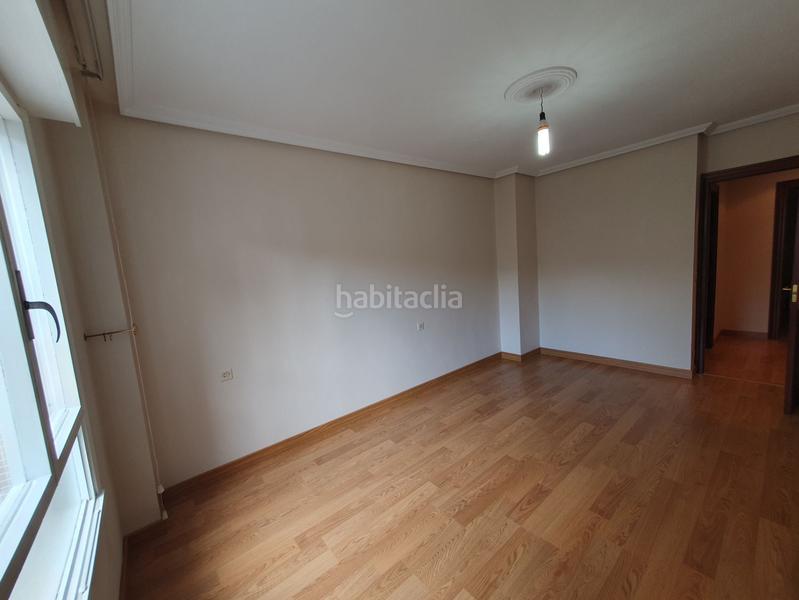 Foto 24e7494b-efc7-4797-bb03-466e0a529932. Etagenwohnung mit heizung in Grado