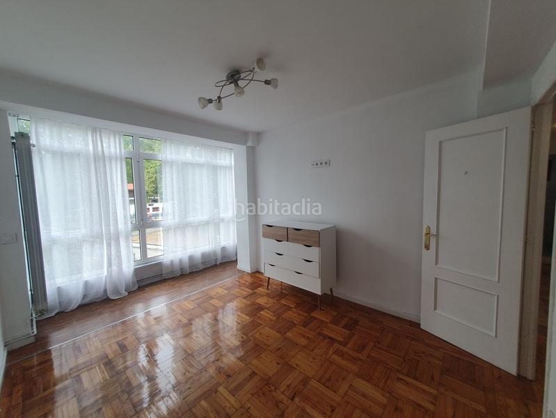 Foto d2cb3d37-42be-46c6-a0f6-087814fdc7b8. Piso  en venta en centro, 4 dormitorios. en Grado