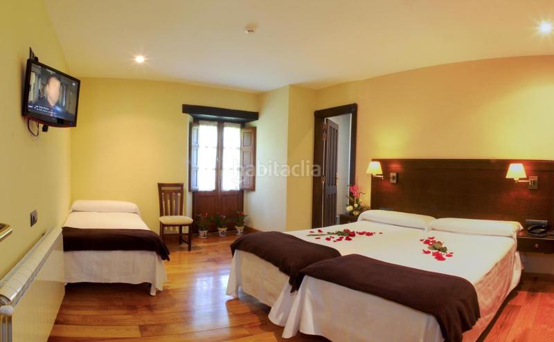 Foto 28d56ac4-f1b2-4332-8952-d58f83d9c524. Edifici a Tineo