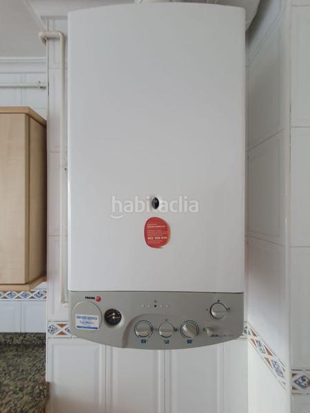 Foto 3dc0d80d-4315-4e3b-8a9e-0ef658a6764f. Pis amb calefacció a Centro Avilés