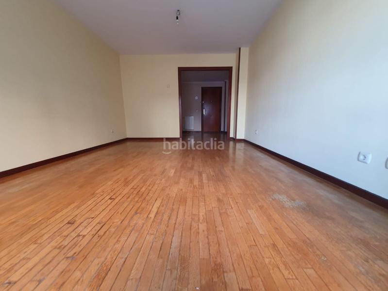 Foto dec4e4ad-8f3f-4cb4-b1fb-2795fb7d569c. Pis amb calefacció a Centro Avilés