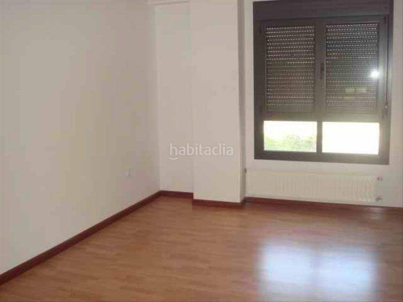 Foto 465feac2-e6f7-4529-9099-e1a7edd294c1. Appartement avec chauffage parking dans La Calzada Gijón