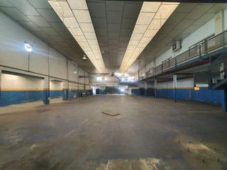 Nau industrial a Jardín de Cantos - El Nodo. Nave industrial en venta en avilés.